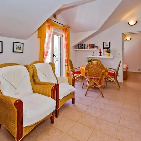 Charming And Sunny Hvar Appartement *